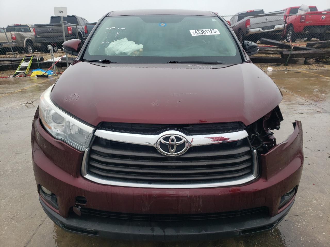 2016 Toyota Highlander - Image 5