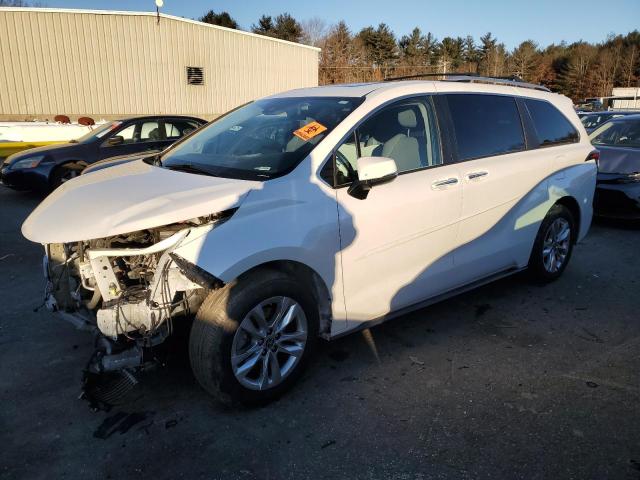 2022 Toyota Sienna Limited