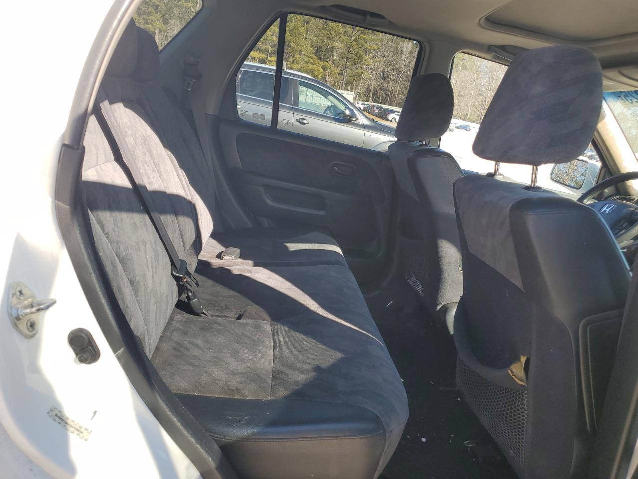 2003 Honda CR-V - Image 12