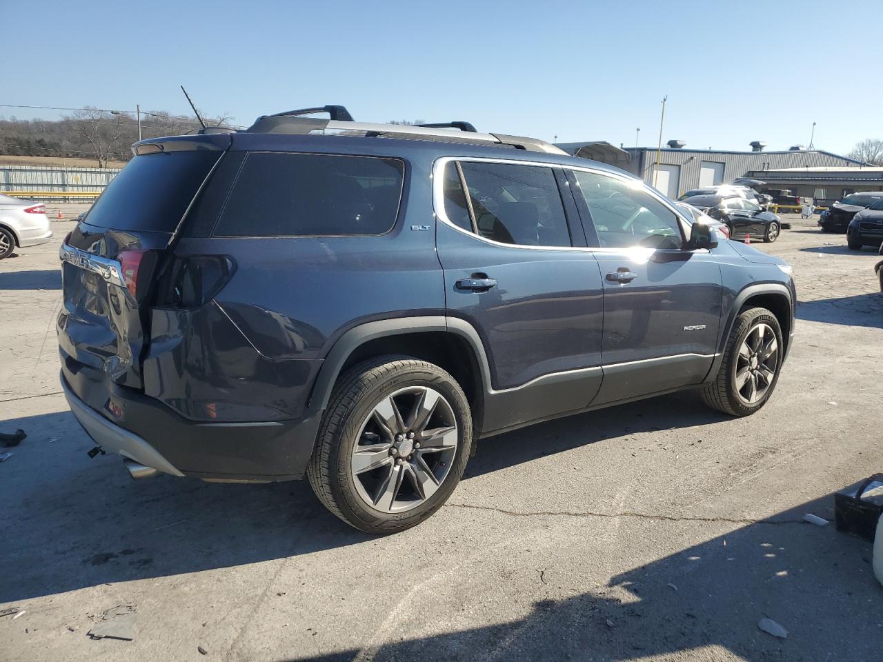 2018 GMC Acadia - Image 3