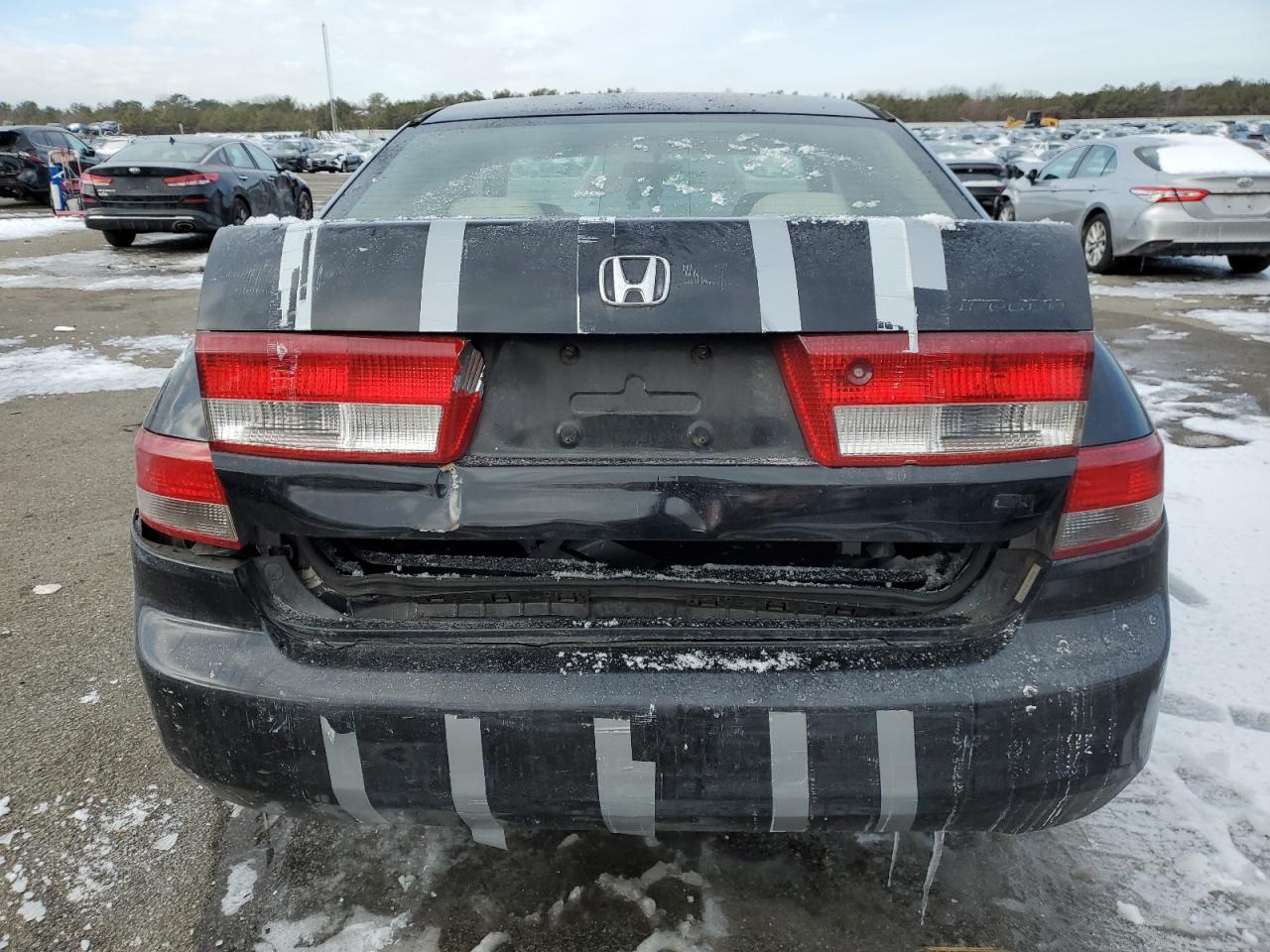 2004 Honda Accord - Image 6