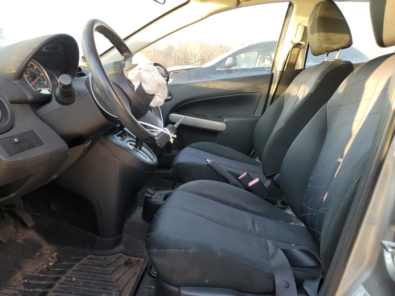 2014 Mazda Mazda2 Sport VIN: JM1DE1KZ0E0182746 Lot: 88887415