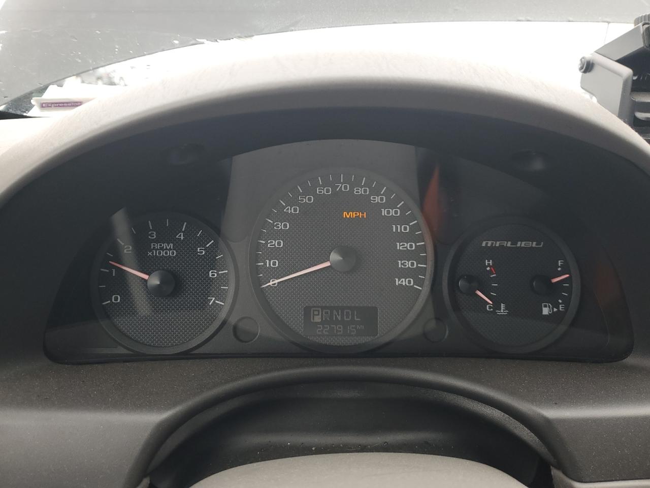 2004 Chevrolet Malibu - Image 9