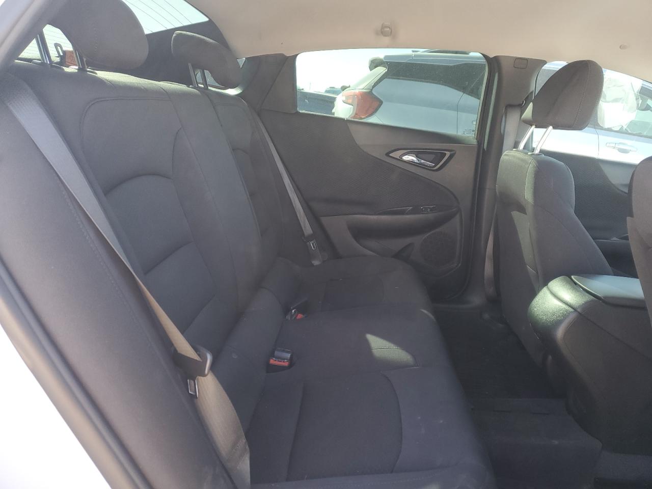 2023 Chevrolet Malibu - Image 10