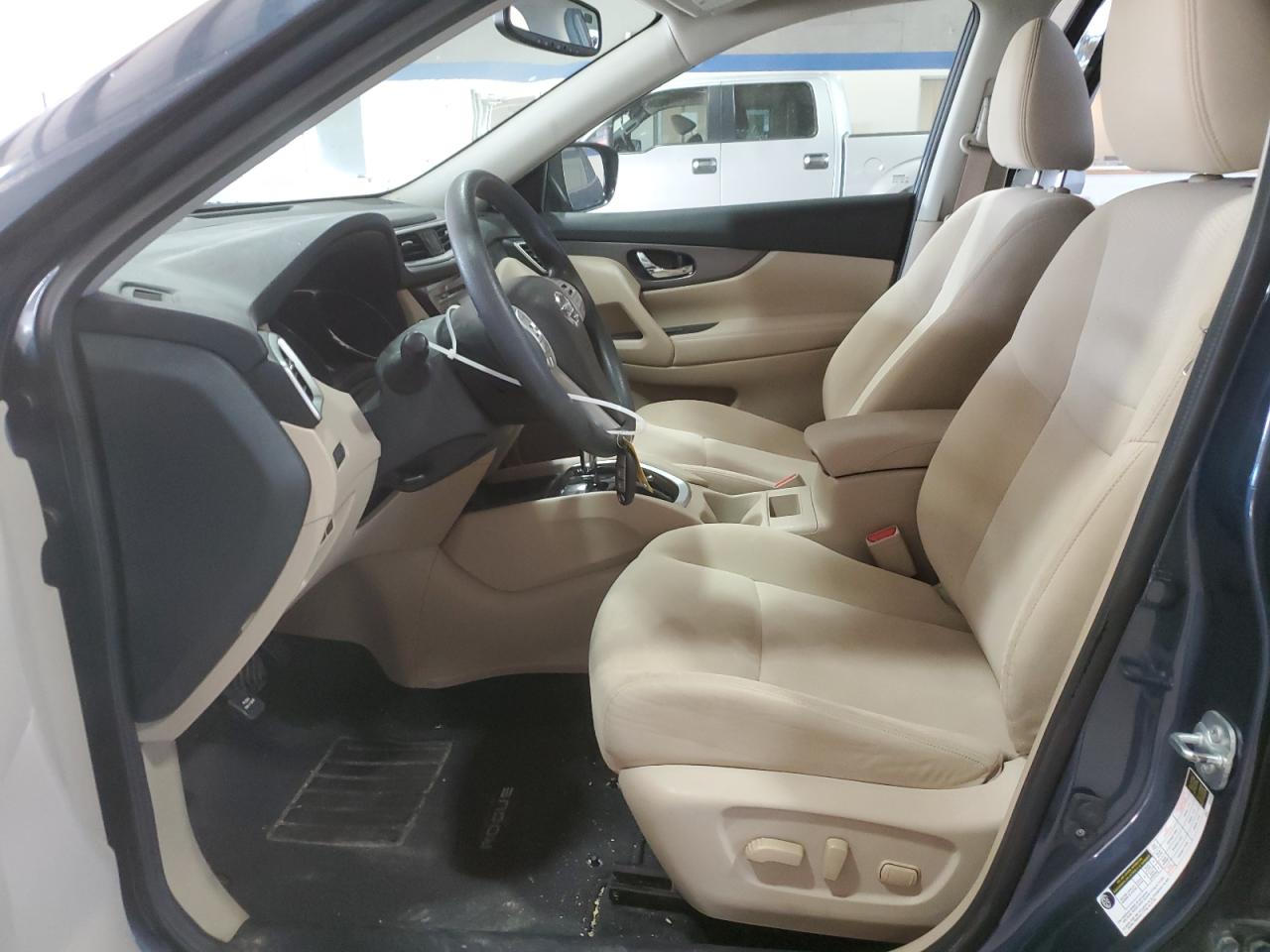 2016 Nissan Rogue - Image 7