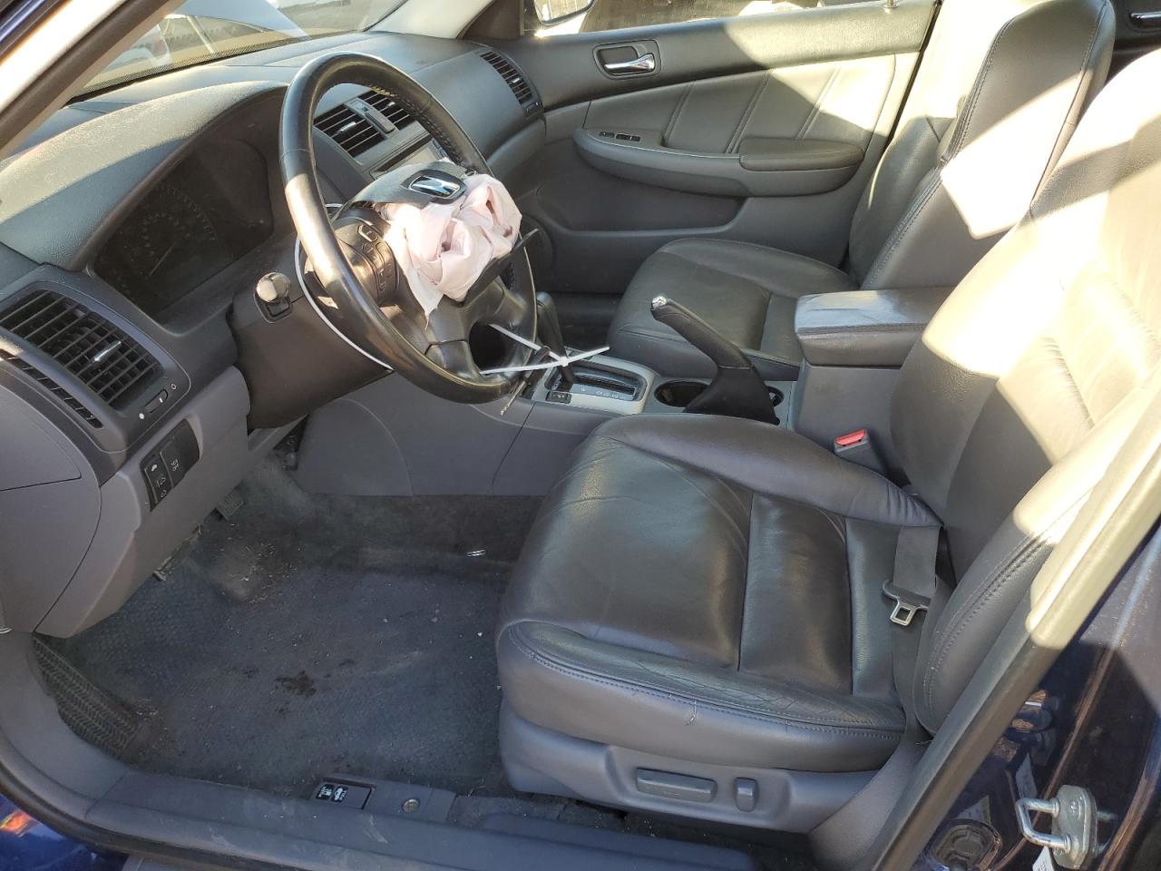 2005 Honda Accord - Image 7