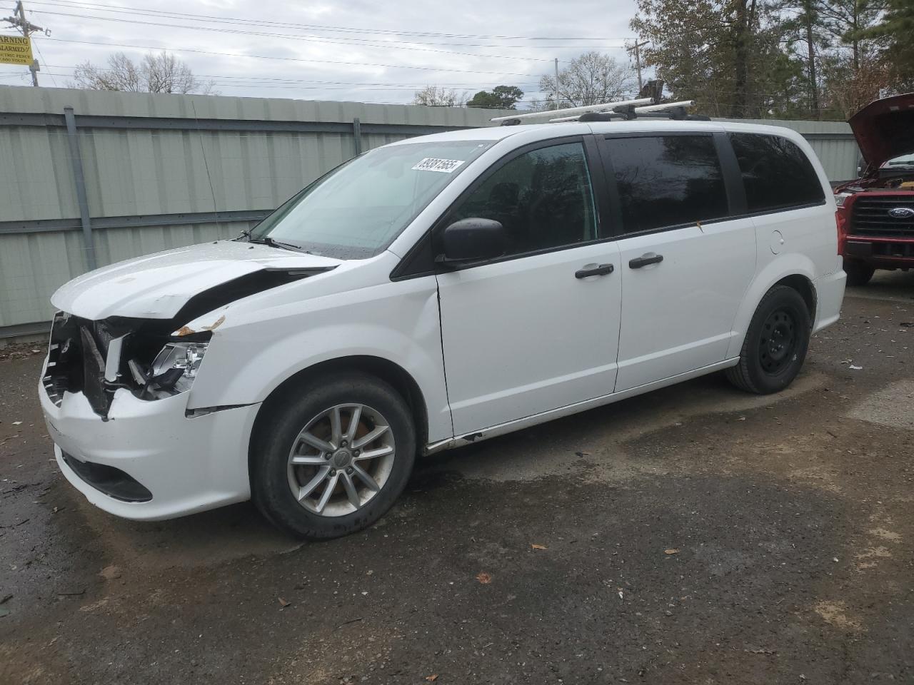 2020 Dodge Caravan - Image 1