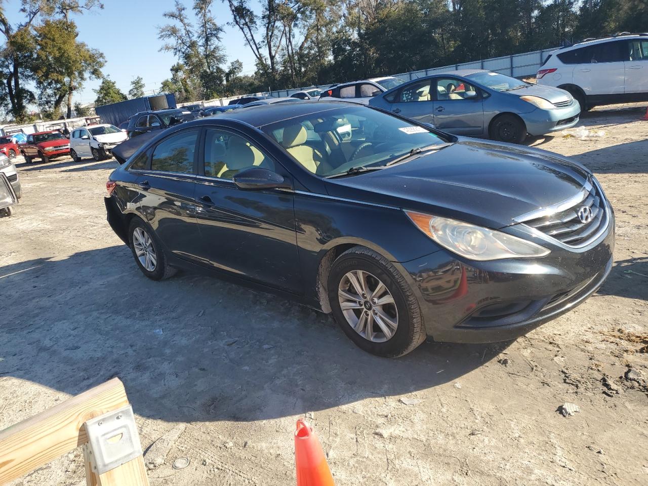 2012 Hyundai Sonata - Image 4