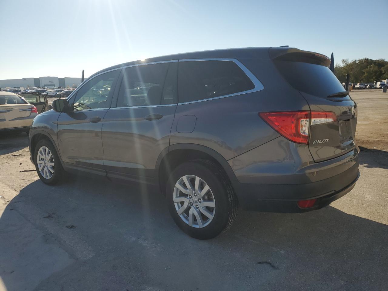 2019 Honda Pilot - Image 2