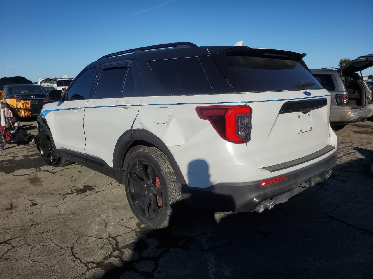 2020 Ford Explorer - Image 2