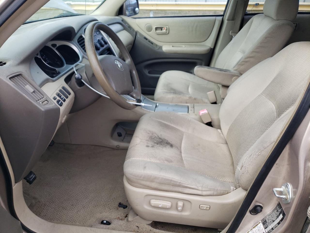 2004 Toyota Highlander - Image 7