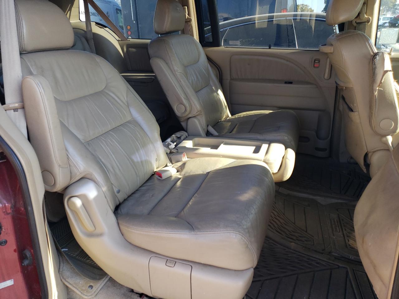 2006 Honda Odyssey - Image 11