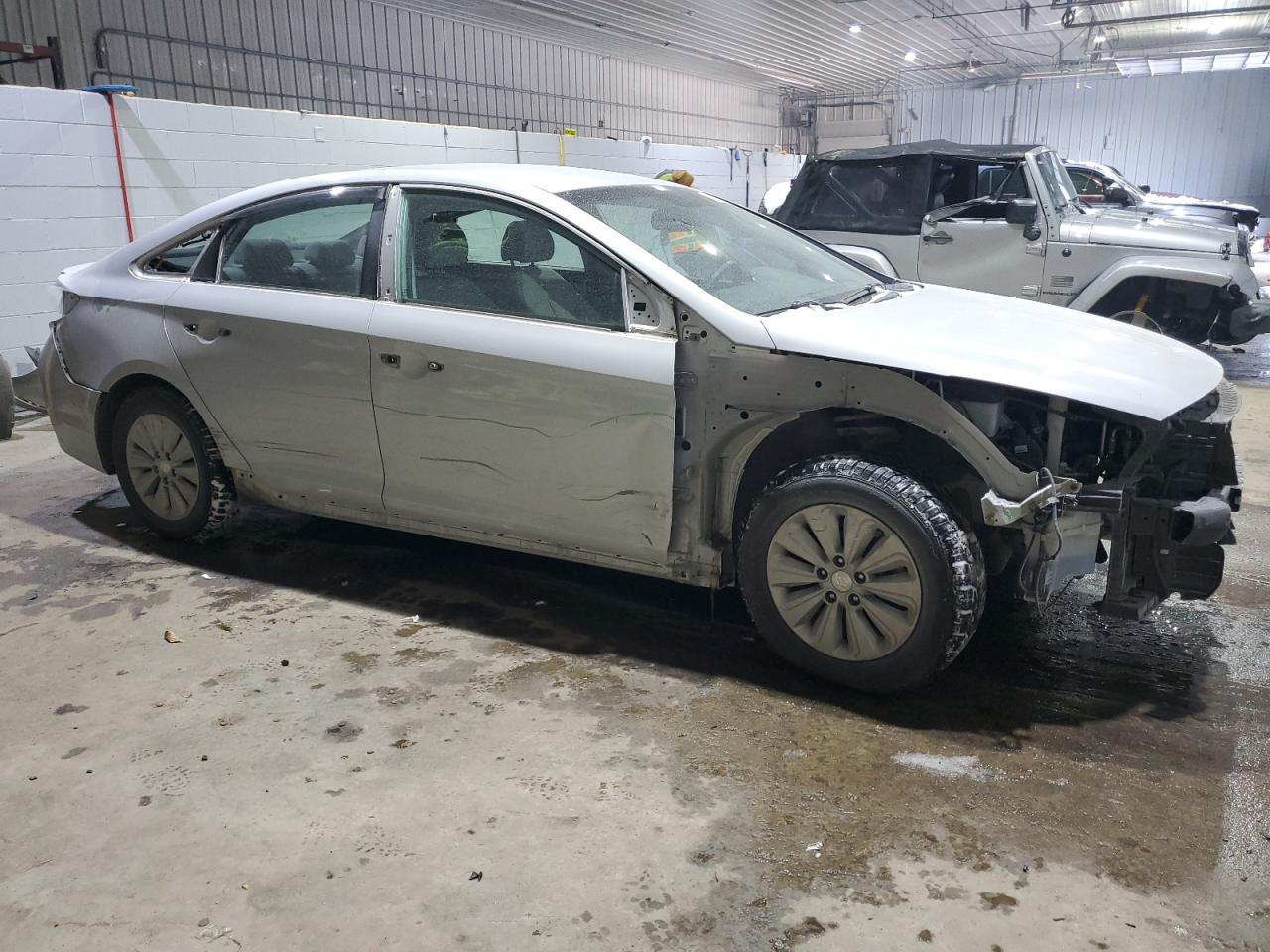 2016 Hyundai Sonata - Image 4