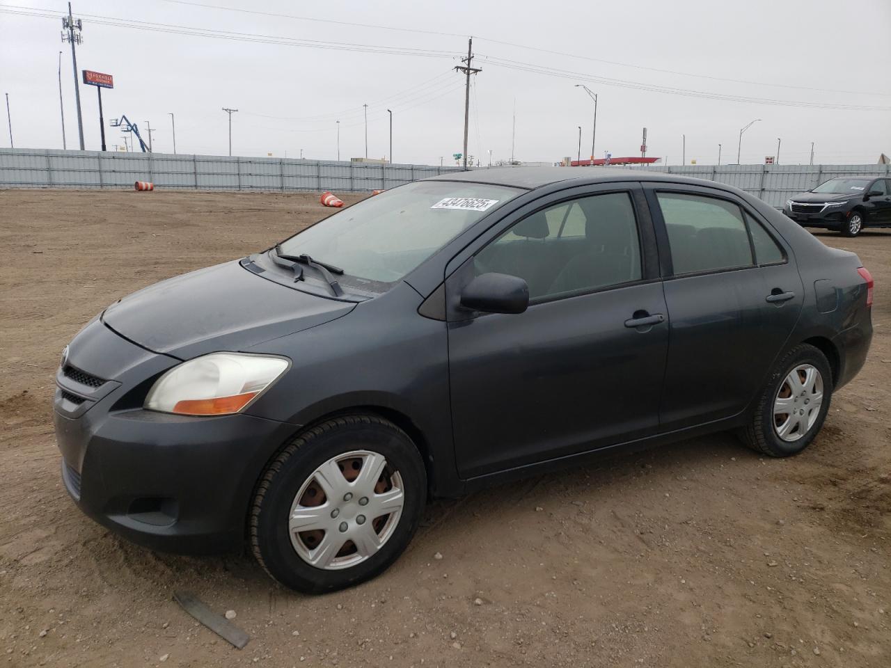 2007 Toyota Yaris - Image 1