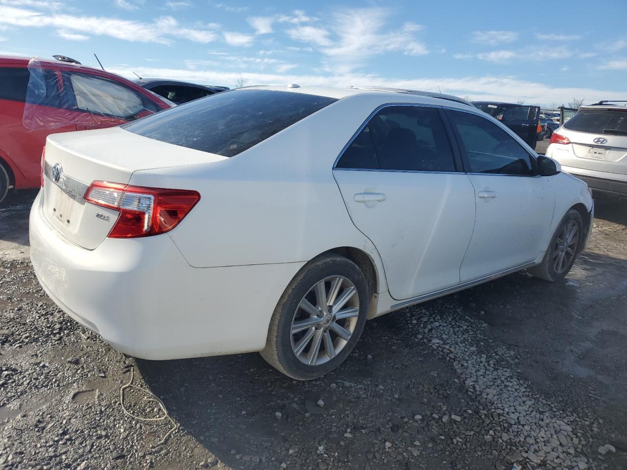 2012 Toyota Camry - Image 3