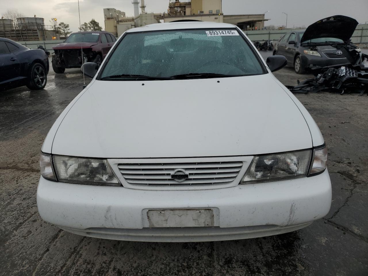 1997 Nissan Sentra - Image 5