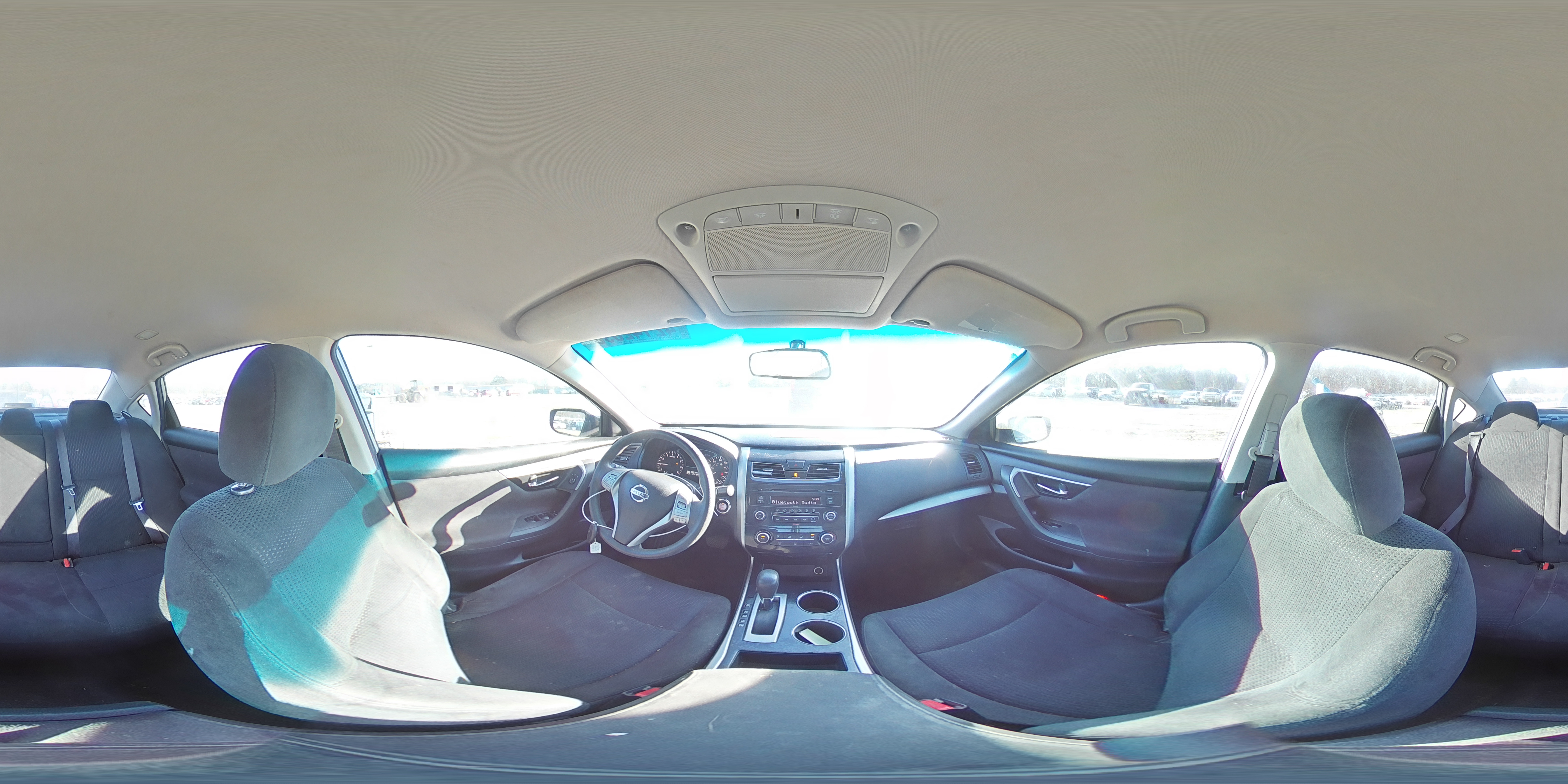 2015 Nissan Altima - Image 12