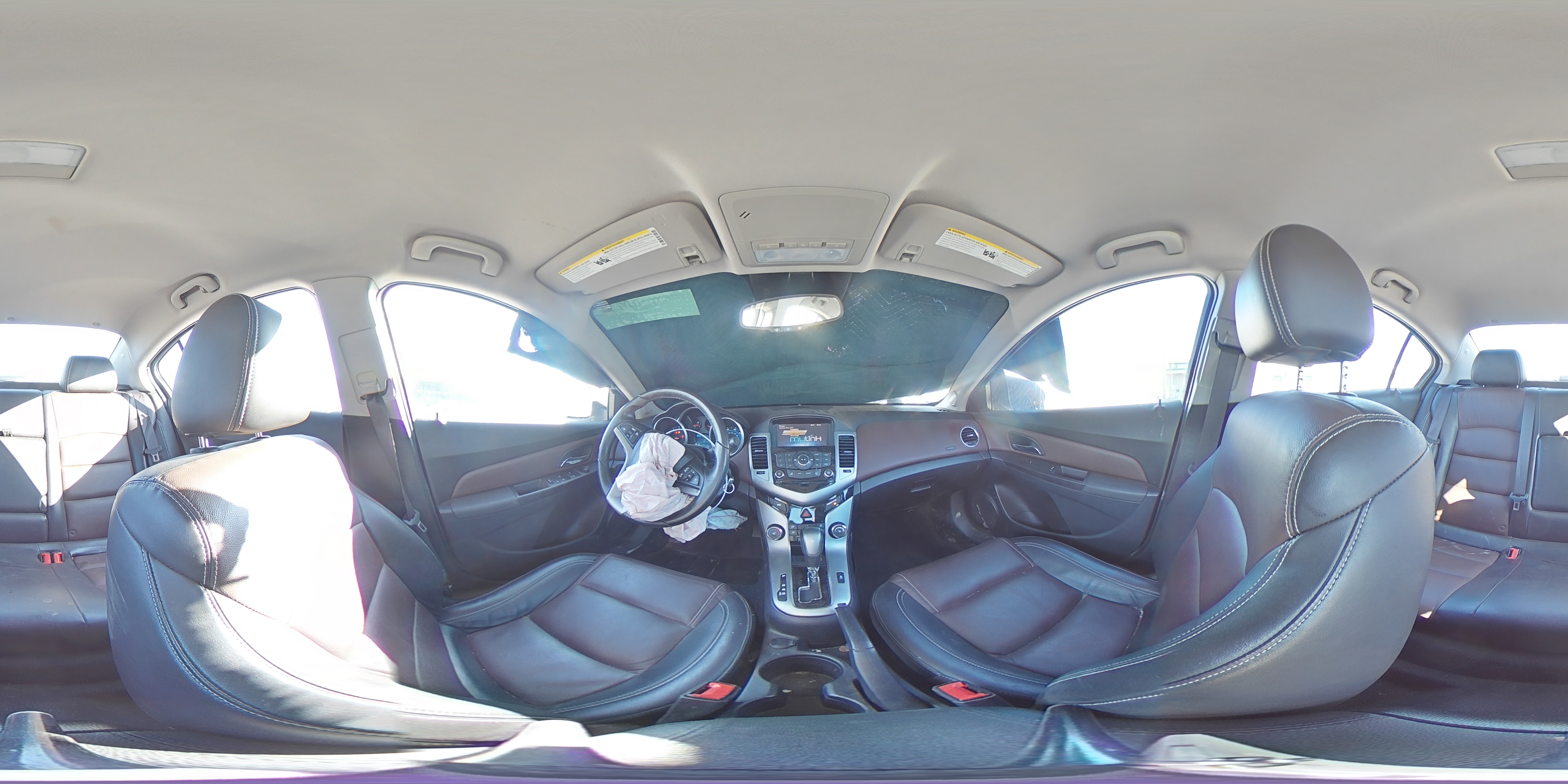 2015 Chevrolet Cruze - Image 13