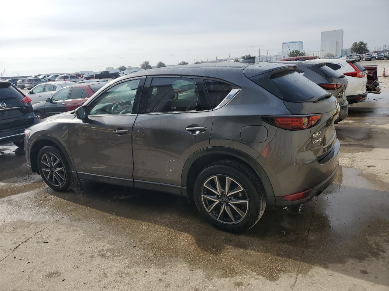 2018 Mazda CX-5 - Image 2