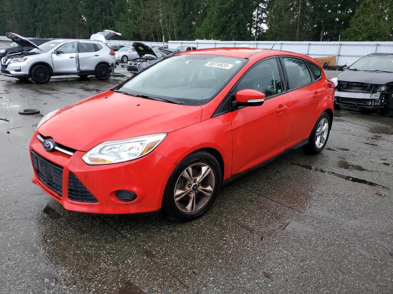 VIN 1FADP3K29EL230578 2014 FORD FOCUS no.1