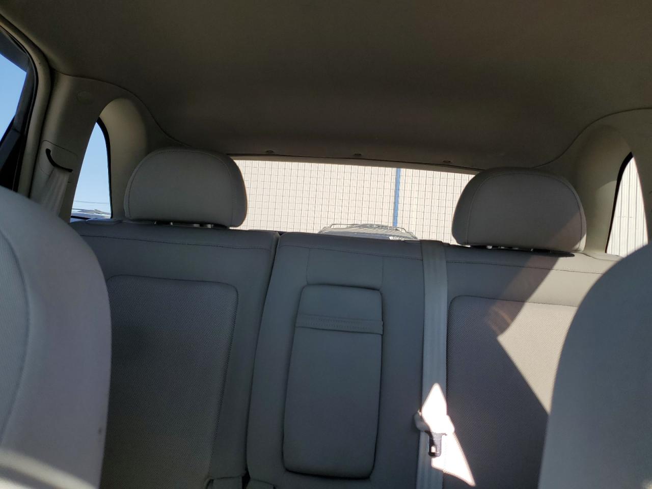 2008 Saturn VUE - Image 10