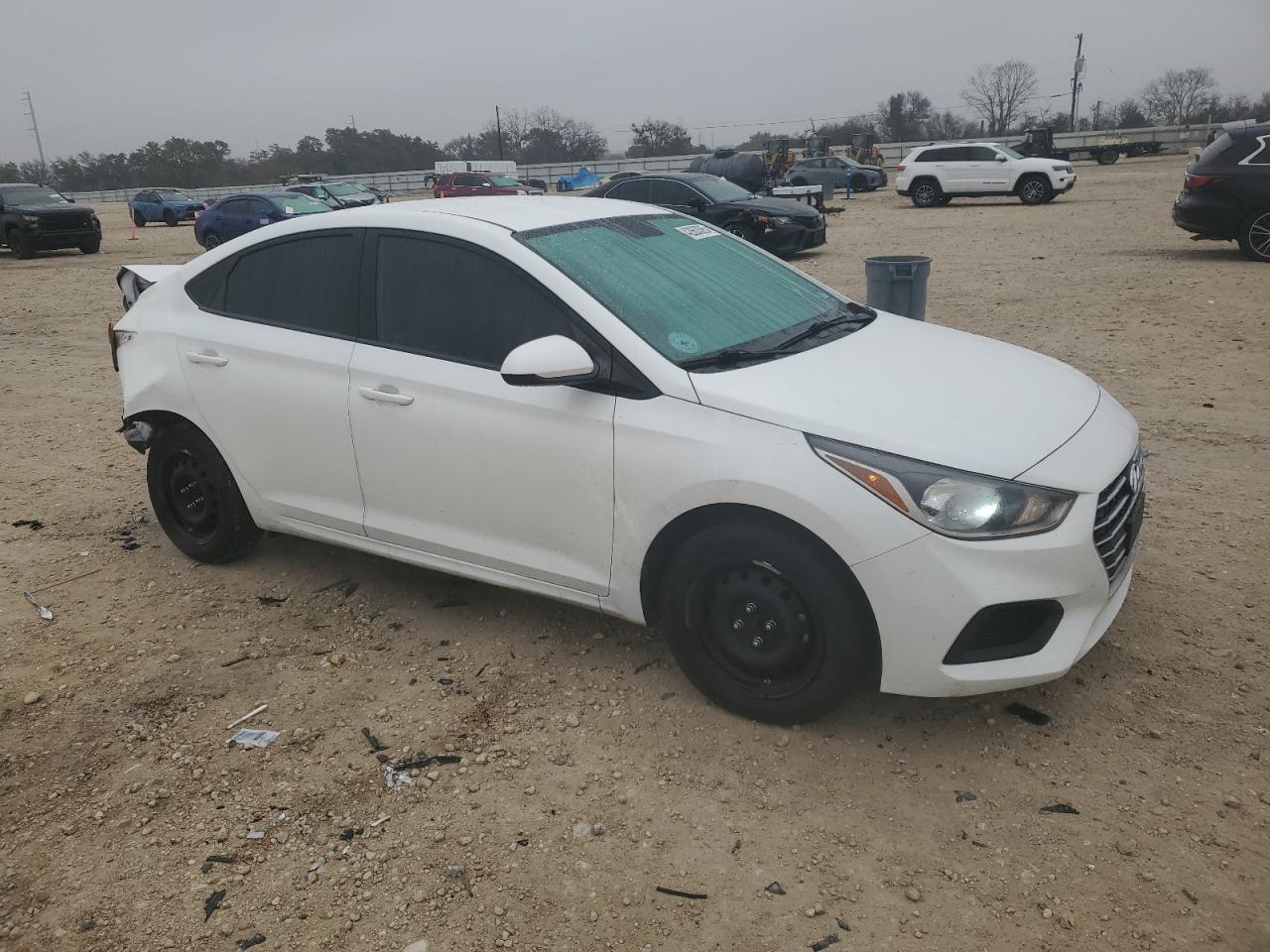 2021 Hyundai Accent - Image 4