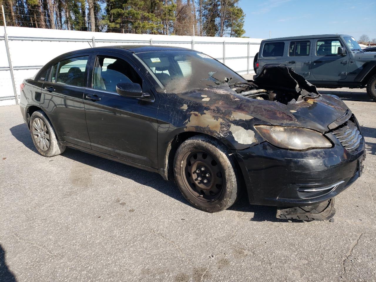 2012 Chrysler 200 - Image 4