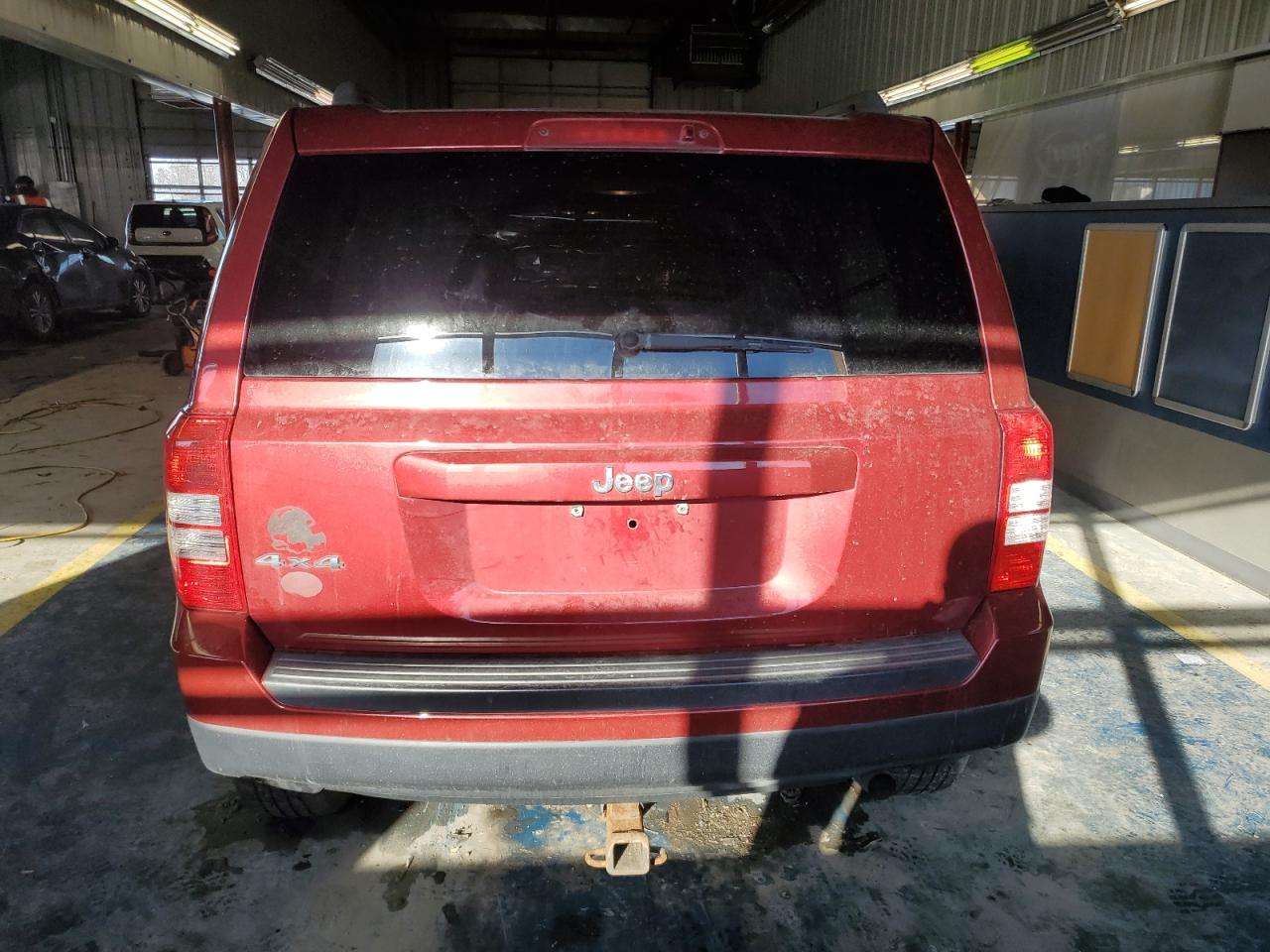2015 Jeep Liberty (Patriot) - Image 6