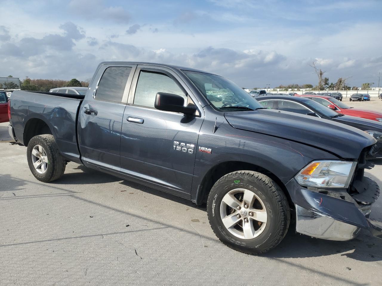 2016 RAM 1500 - Image 4