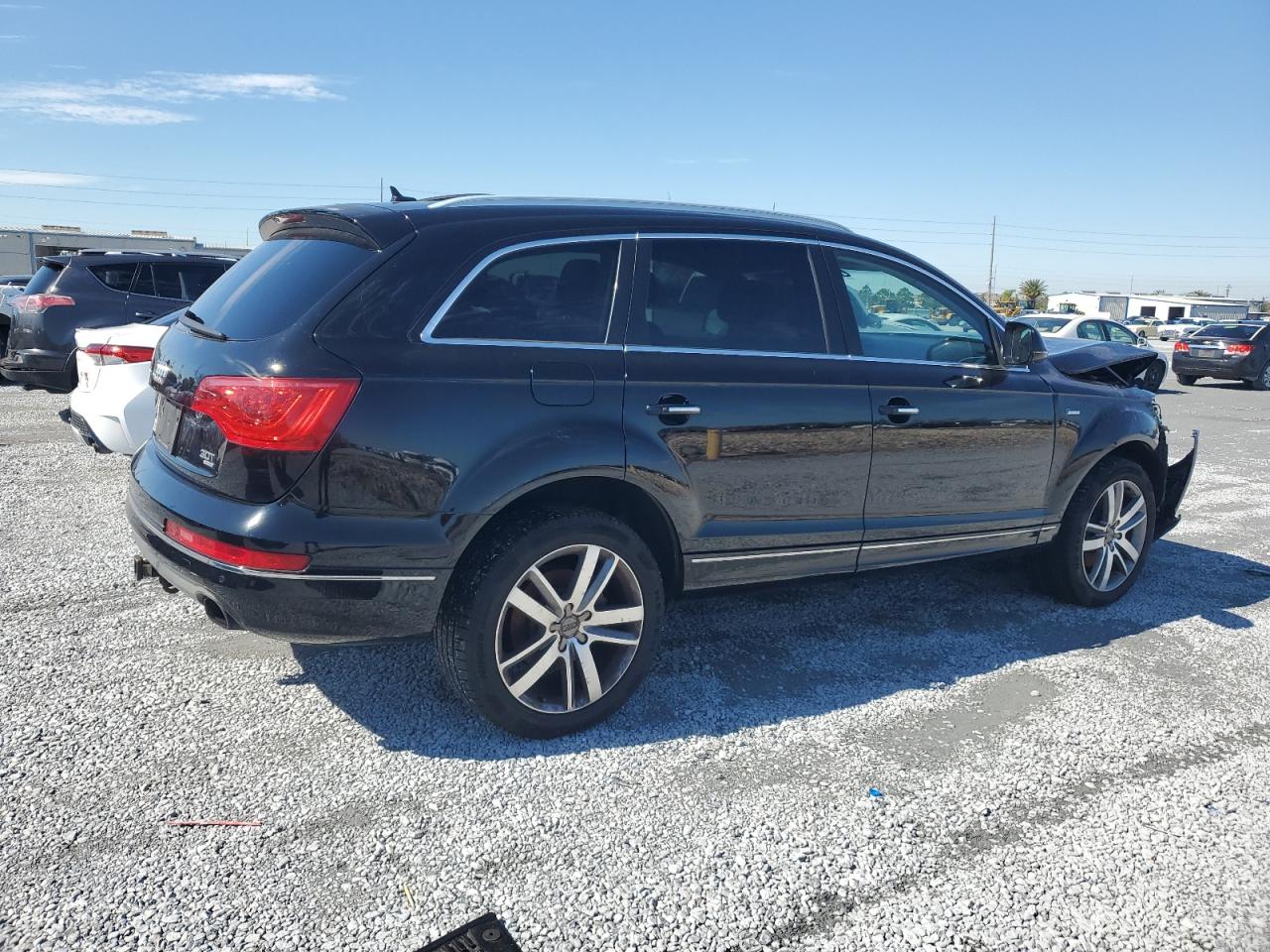 VIN WA1LGAFE7ED011489 2014 AUDI Q7 no.3