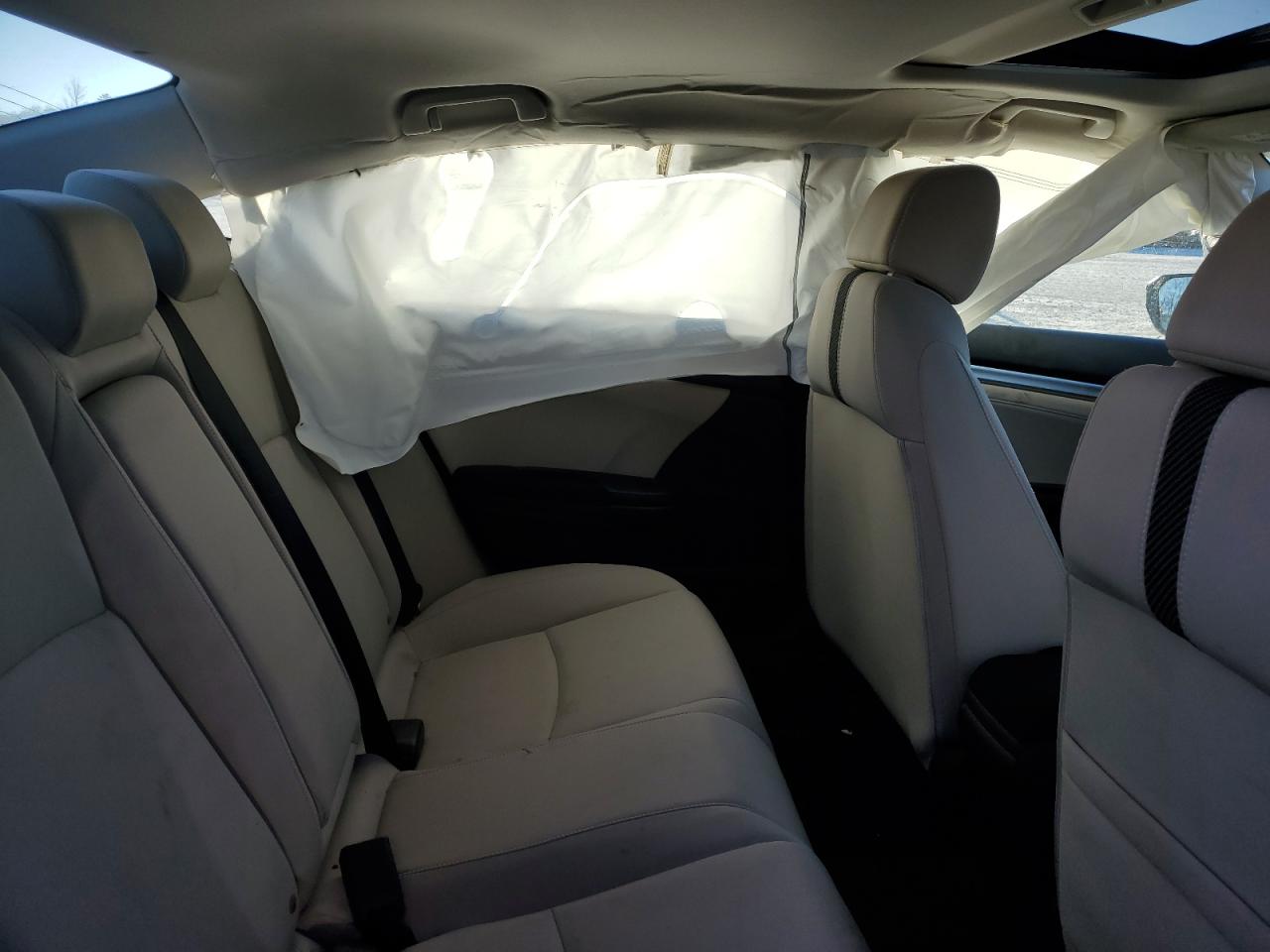 2017 Honda Civic - Image 10