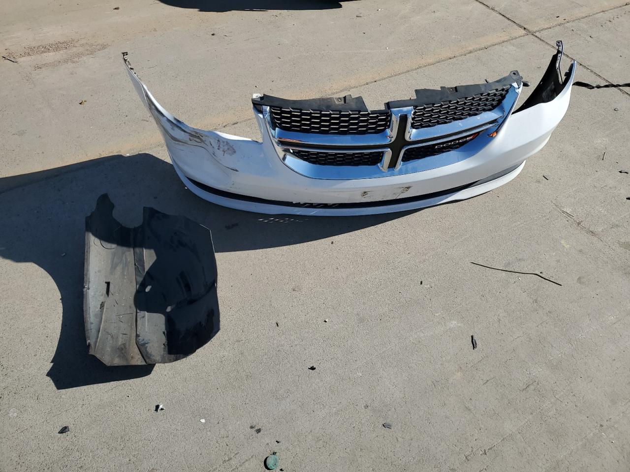 2018 Dodge Caravan - Image 13