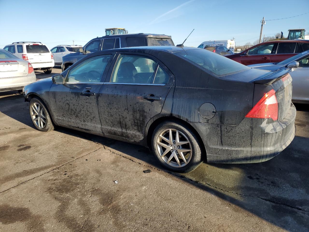 2011 Ford Fusion - Image 2