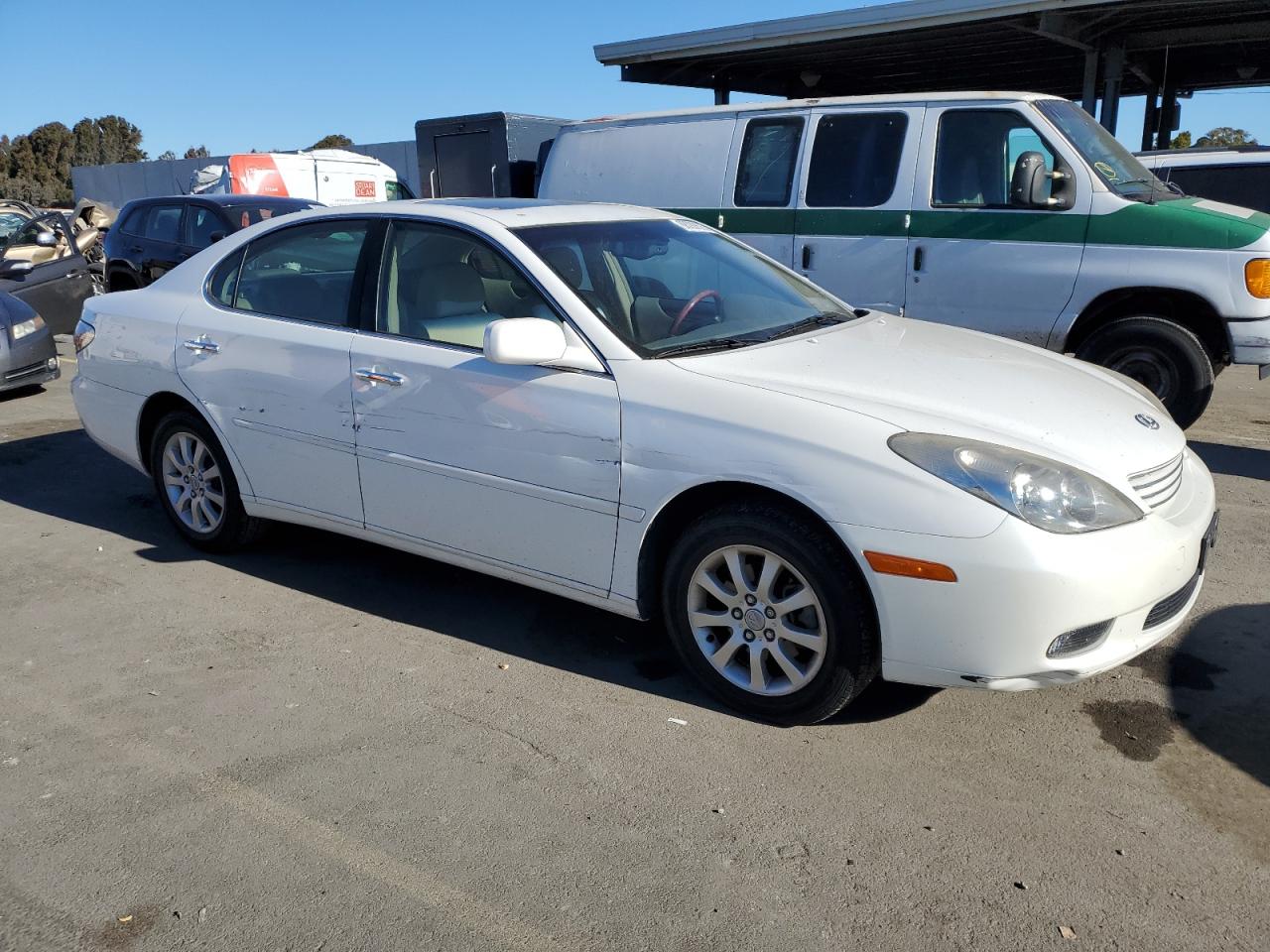2002 Lexus ES - Image 4