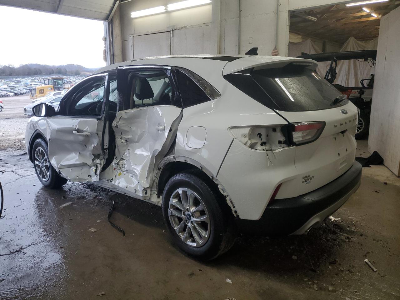 2020 Ford Escape - Image 2