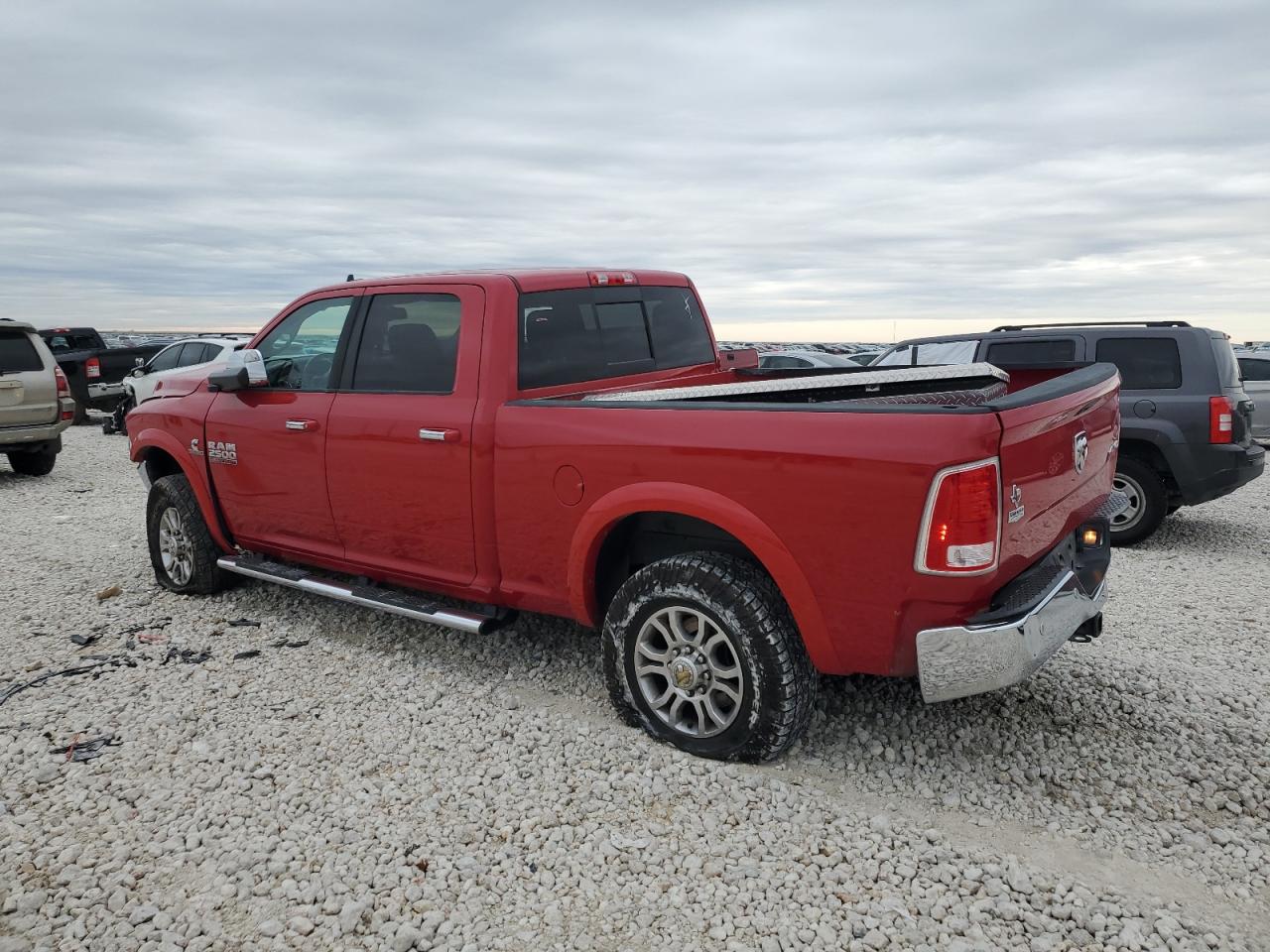 2016 RAM 2500 - Image 2