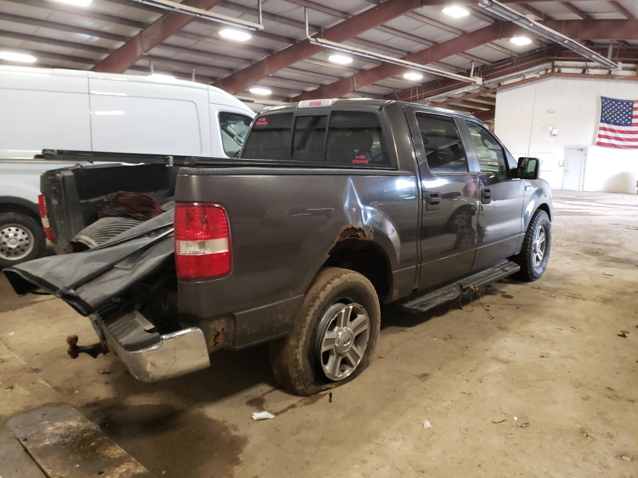 2005 Ford F-150 - Image 3