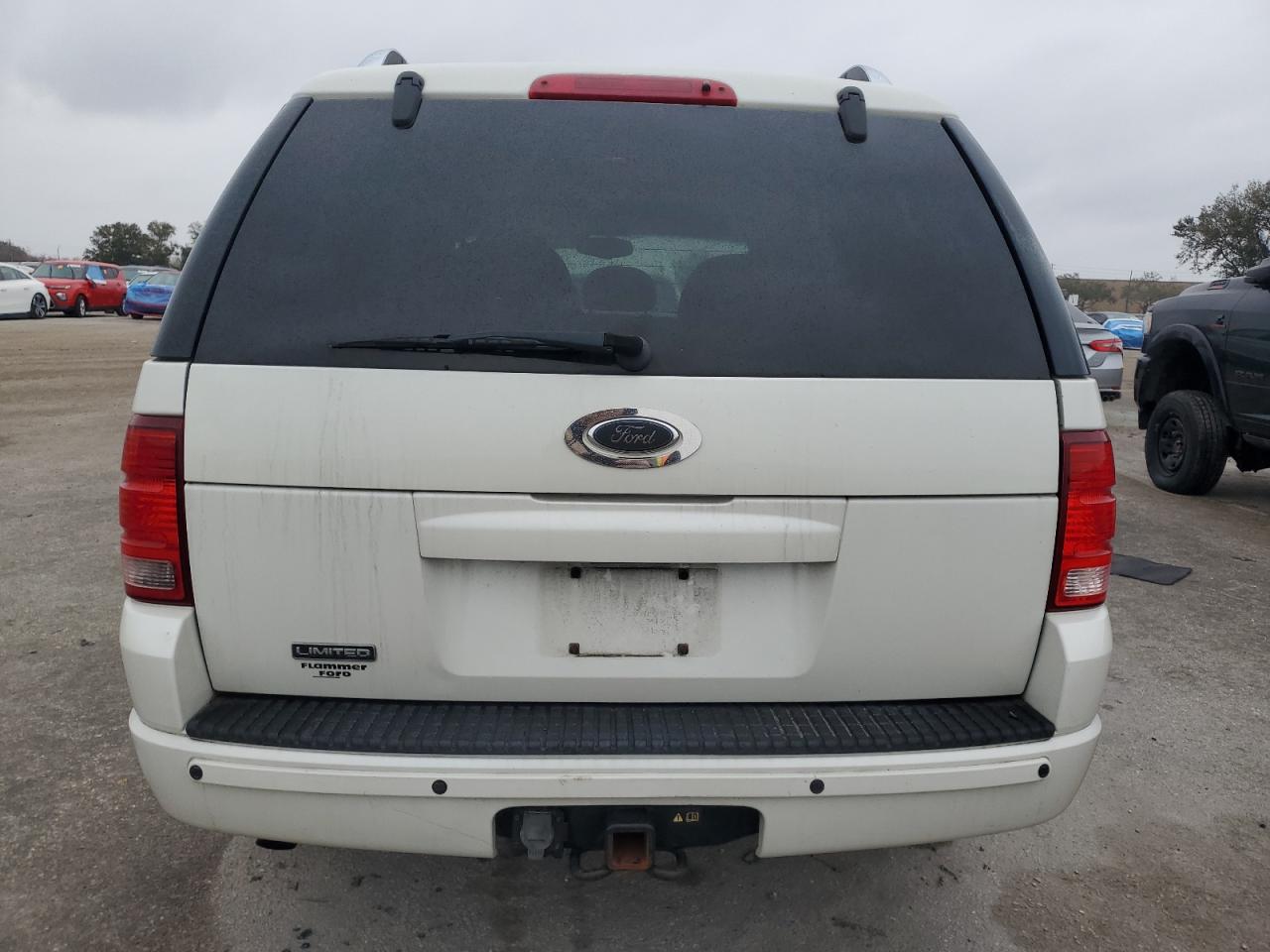2003 Ford Explorer - Image 6