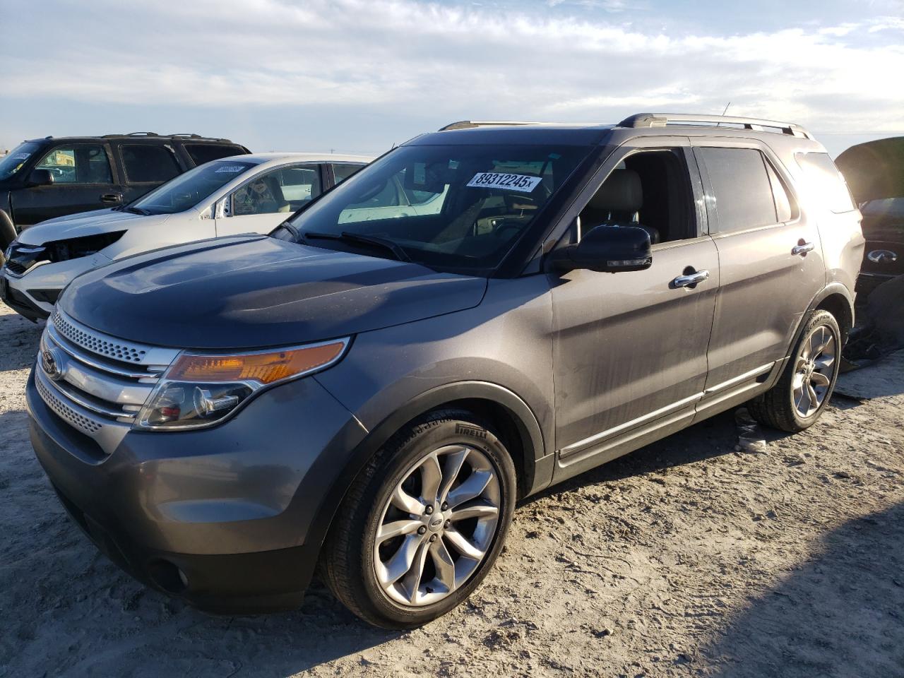 2013 Ford Explorer - Image 1
