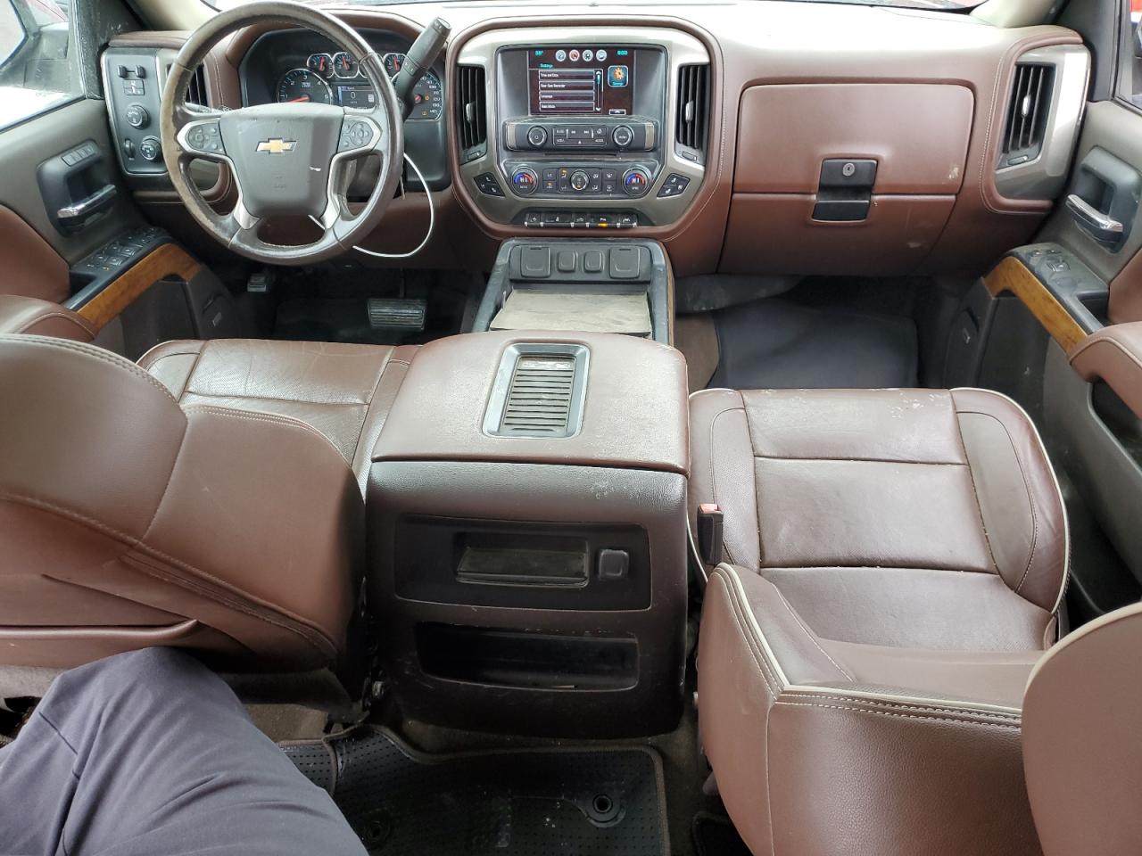 2017 Chevrolet Silverado - Image 8