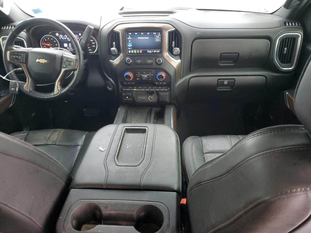 2022 Chevrolet Silverado - Image 8