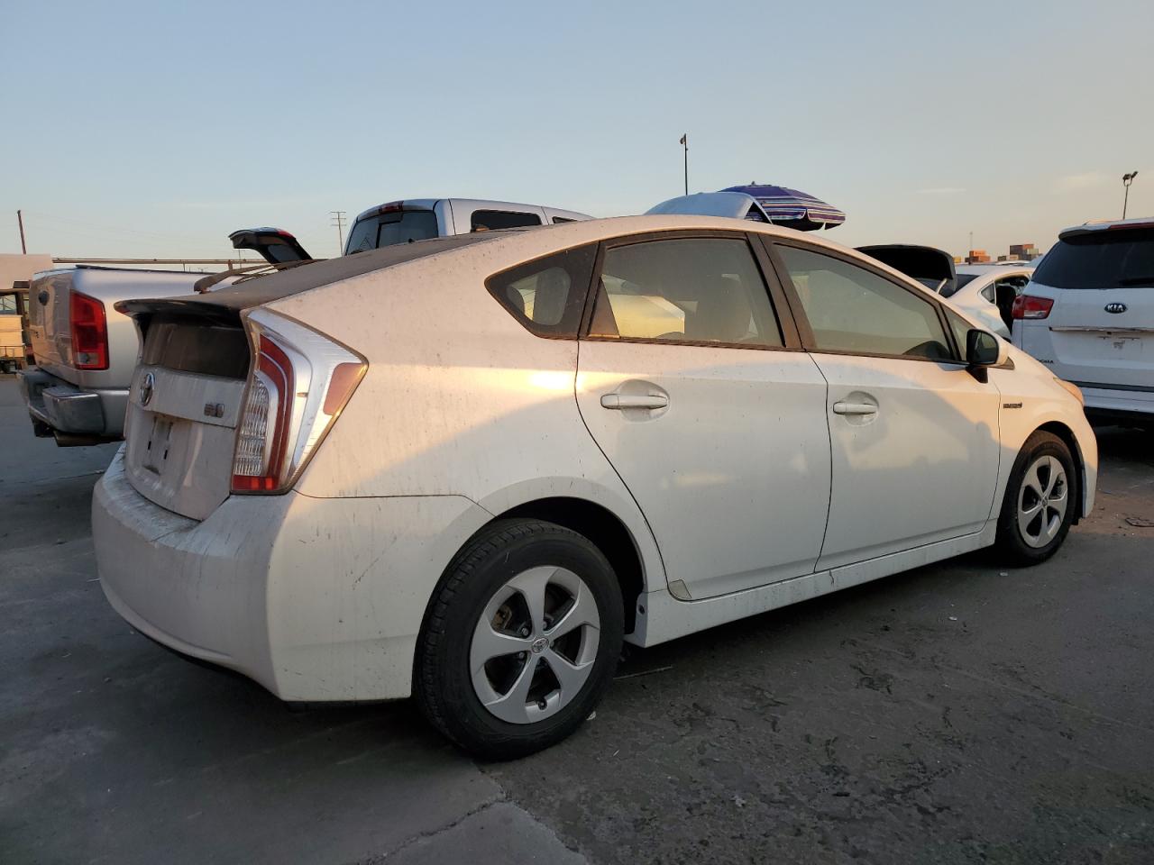 VIN JTDKN3DU7D0344794 2013 TOYOTA PRIUS no.3