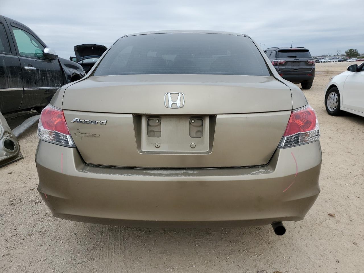 2009 Honda Accord - Image 6