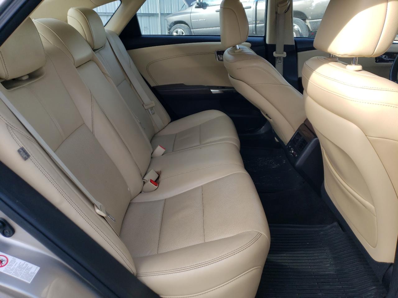 2014 Toyota Avalon - Image 10
