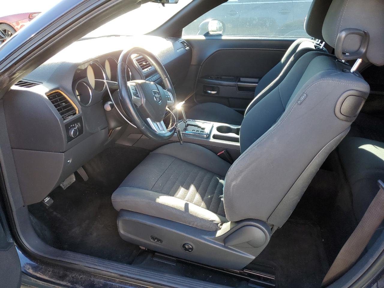 2012 Dodge Challenger - Image 7