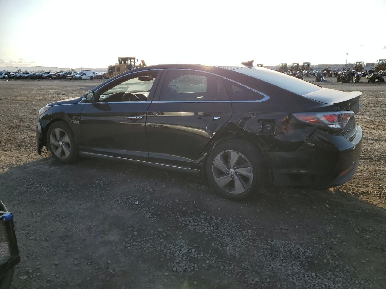 2016 Hyundai Sonata - Image 2