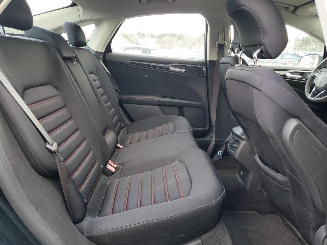 2014 Ford Fusion - Image 10