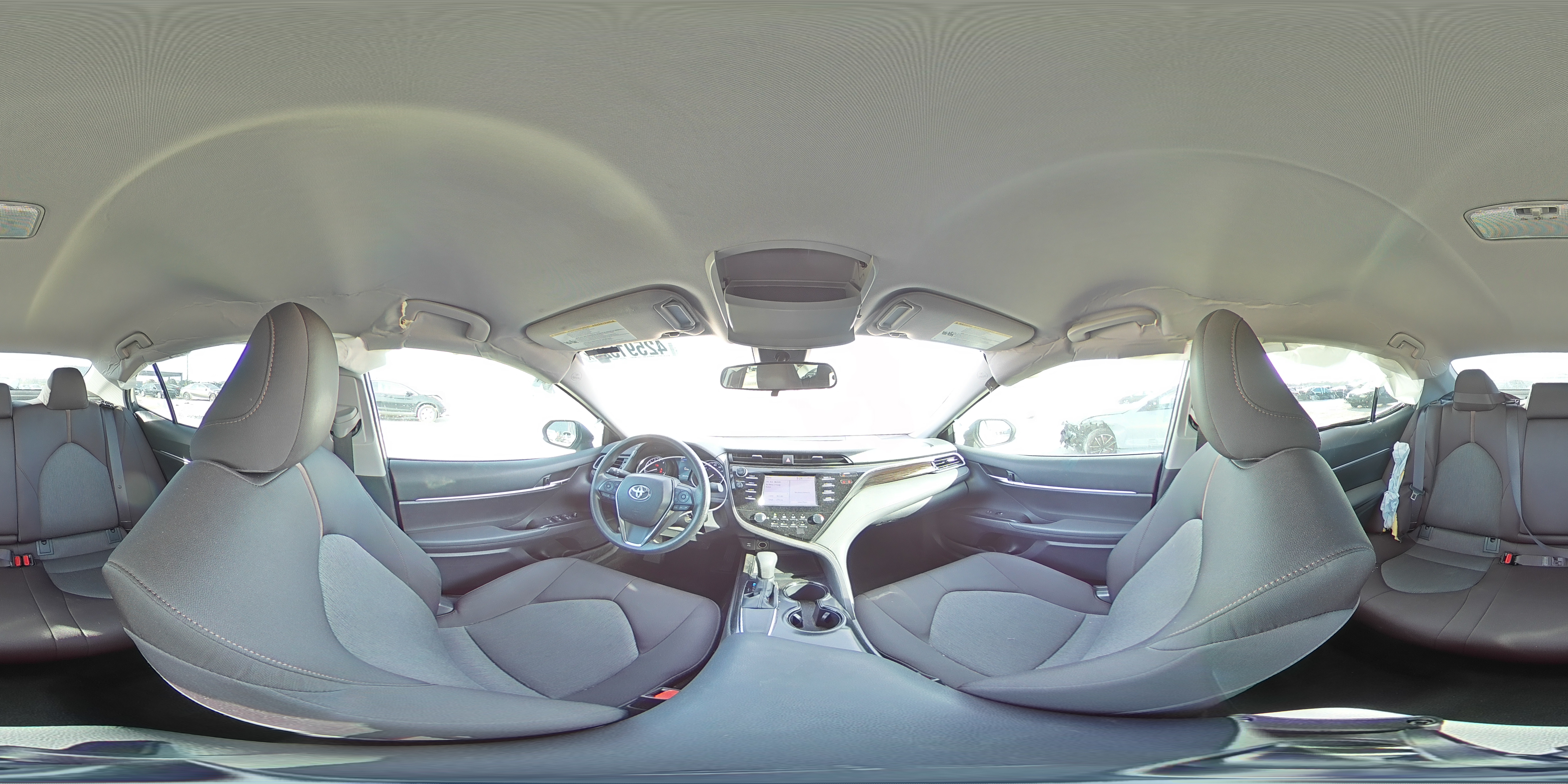 2019 Toyota Camry - Image 13