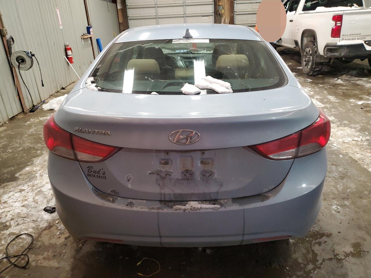 2013 Hyundai Elantra - Image 6