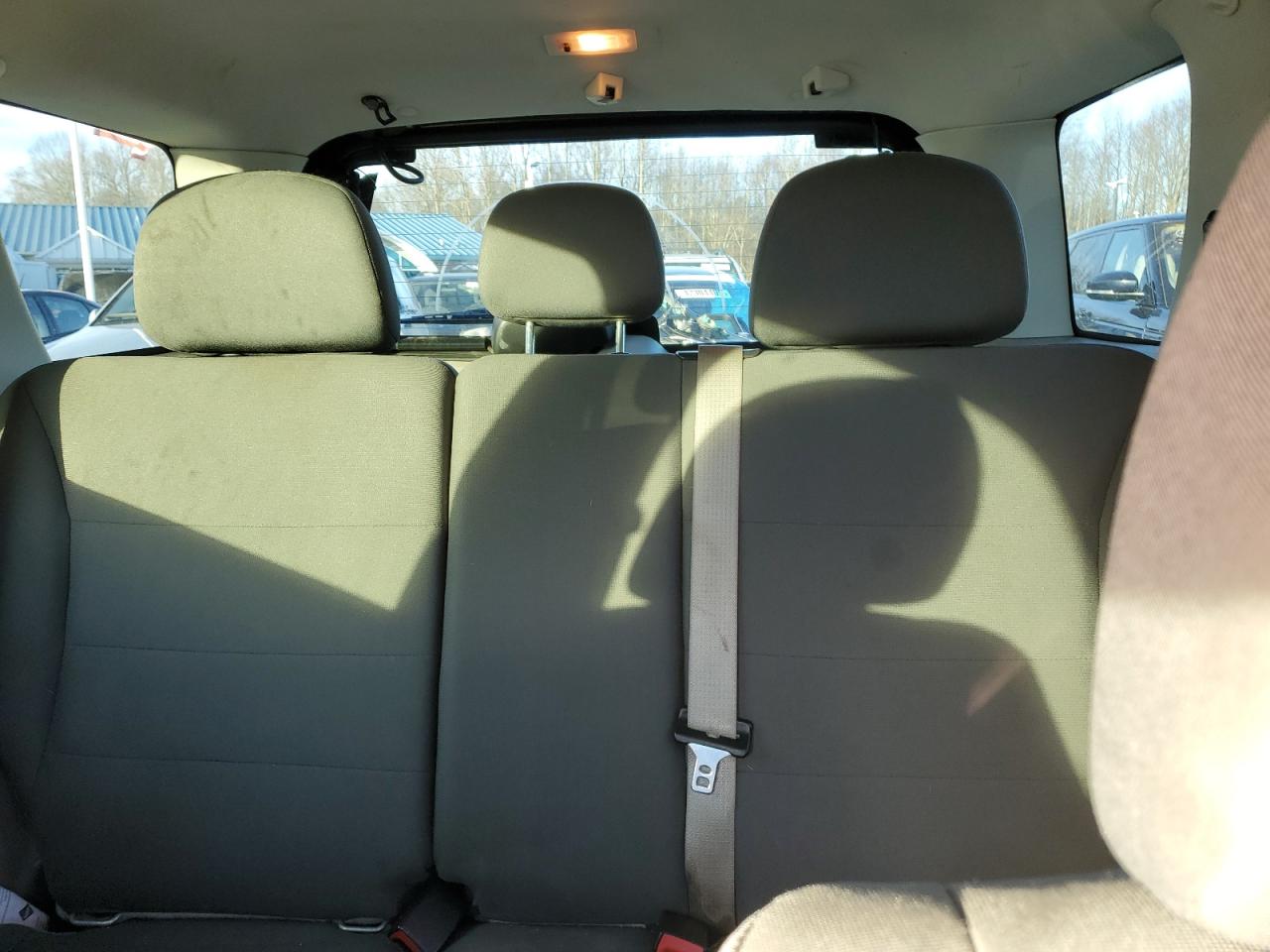 2010 Ford Escape - Image 10